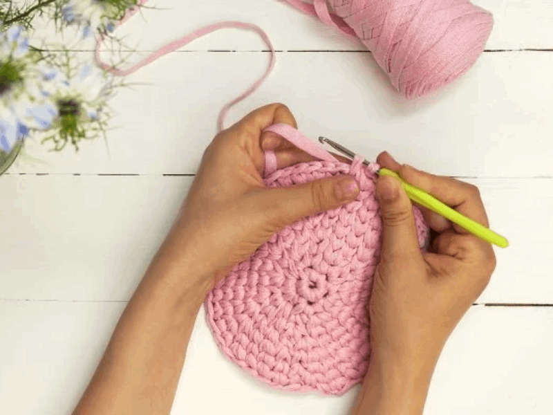 This Is a Great App for Learning How to Crochet